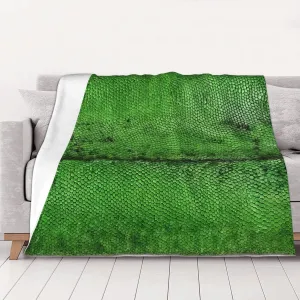 Anti-Pill Flannel Blanket 60x50 Inch, Green Snakeskin Print Blankets, Lightweight Luxury Throw Blanket for Bed, Sofa, Camping, Ultra-Soft Compact Travel Blanket Gift Set