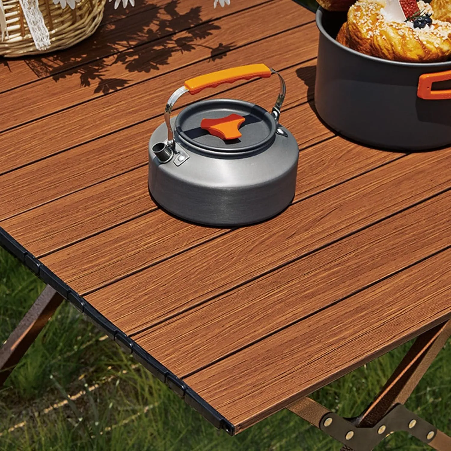 Camping Table Roll Up Table Lightweight, 4 Person Portable Table with Carry Bag for Outdoor BBQ Picnic Gathering(B,60x60x45cm)