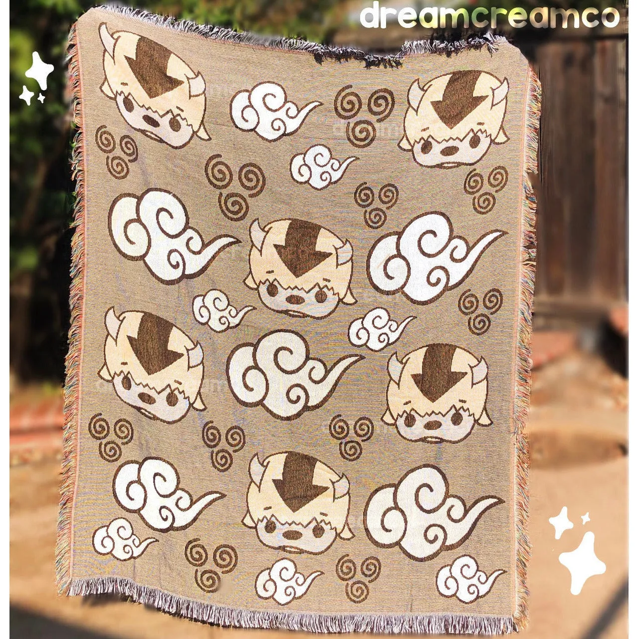 Cloudy Appa Woven Tapestry Blanket