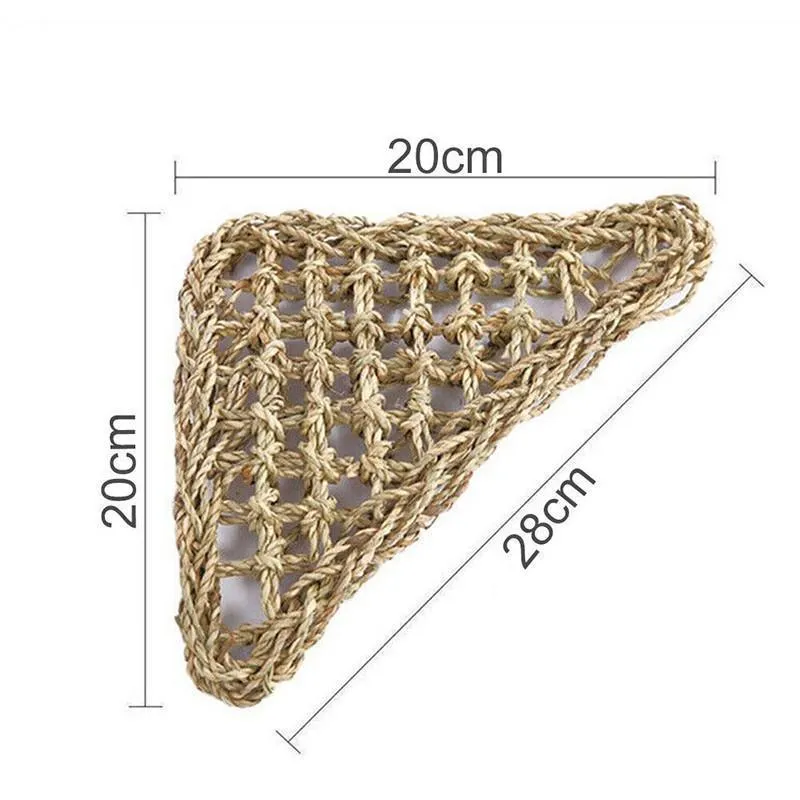 Comfortable and Natural Straw Reptile Bed Hammock for Basking and Relaxation