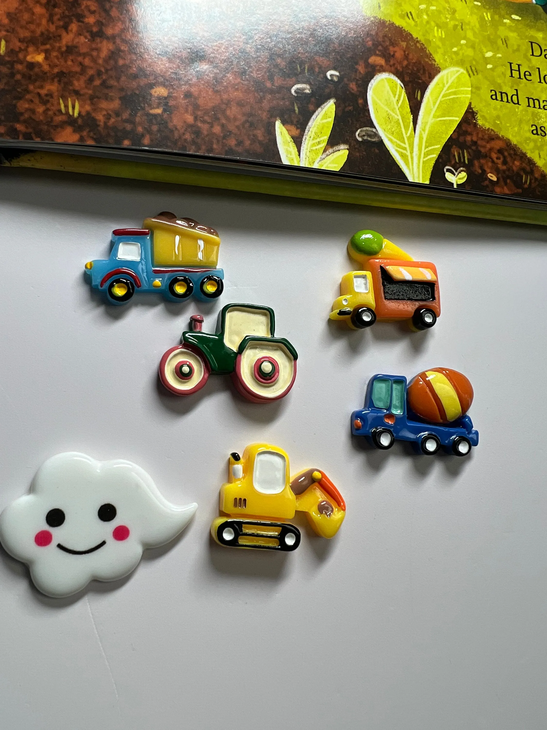 Construction Story Kit-Daniel the Digger Sputters-Stuttering Awareness Book-Story Objects-Story Kit-Speech Therapy Mini Objects