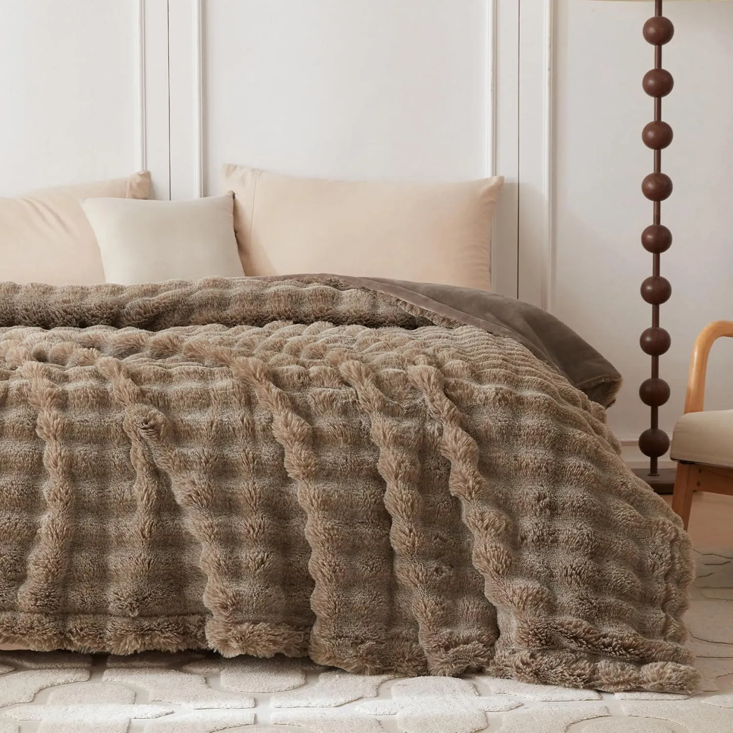 COOVA Faux Rabbit Fur & Flannel Throw Blanket 50x60 Inch - Luxury Fuzzy & Cozy Soft Blanket for All Seasons, Breathable and Comfortable for Bed, Sofa, Couch, and Camping,Cationic Brown