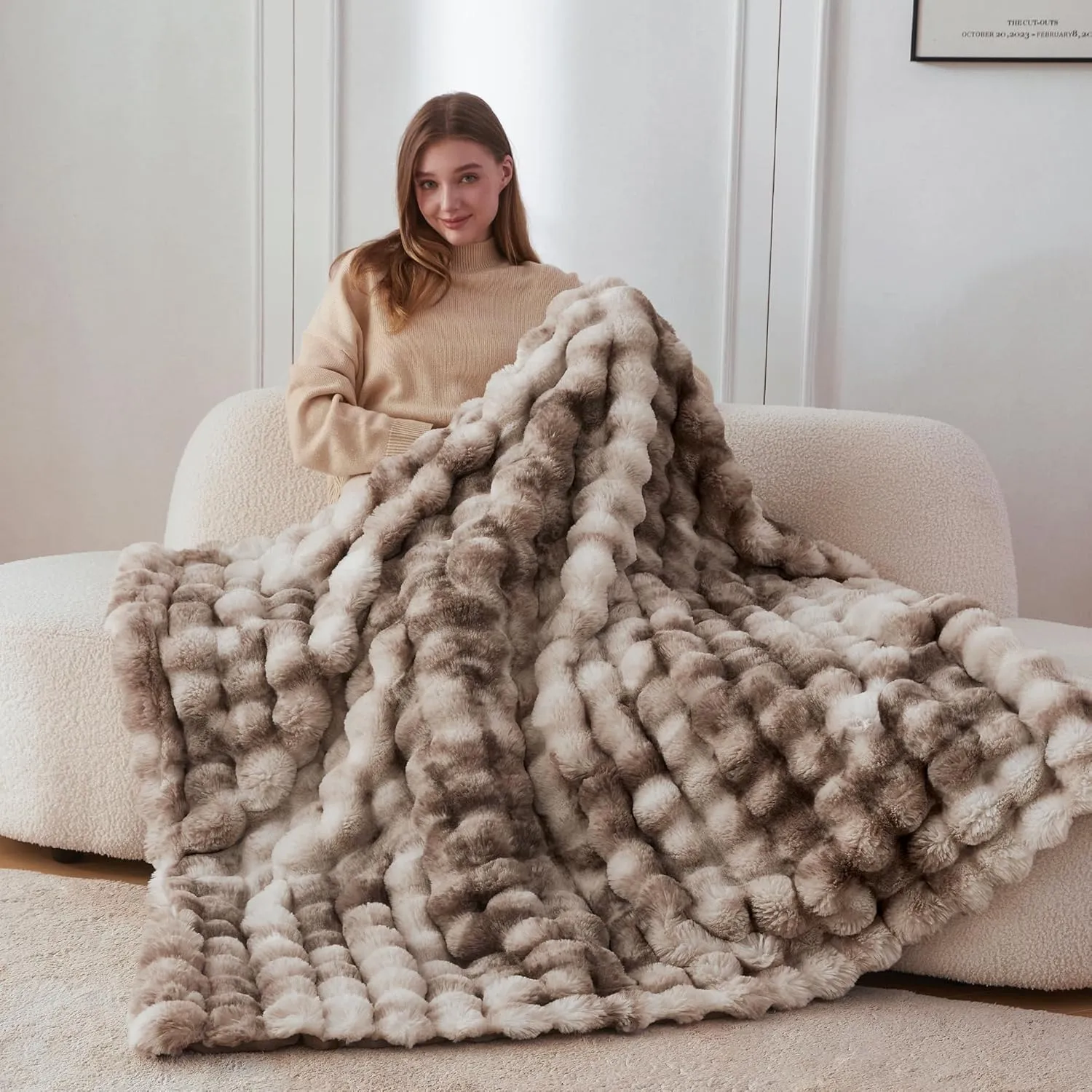 COOVA Faux Rabbit Fur & Flannel Throw Blanket 50x60 Inch - Luxury Fuzzy & Cozy Soft Blanket for All Seasons, Breathable and Comfortable for Bed, Sofa, Couch, and Camping,Tie Dye Brown