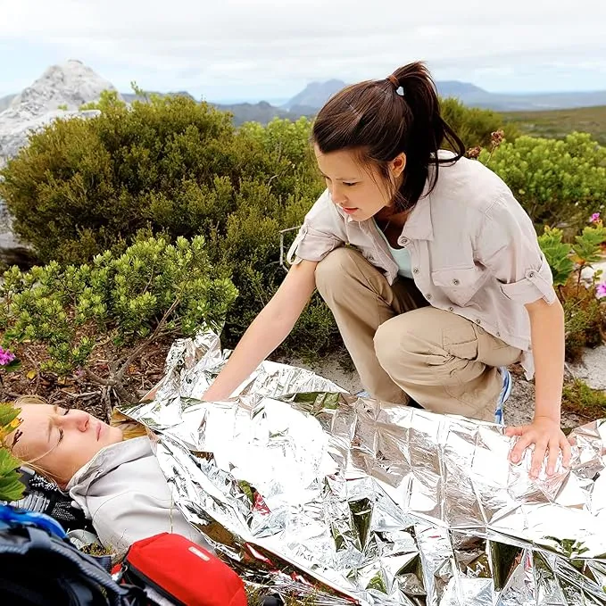 Emergency Mylar Thermal Blankets Emergency Foil Blankets Survival Reflective Thermal Foil Blanket for Outdoors, Hiking, Survival, Marathons or First Aid, 51 x 83 Inches