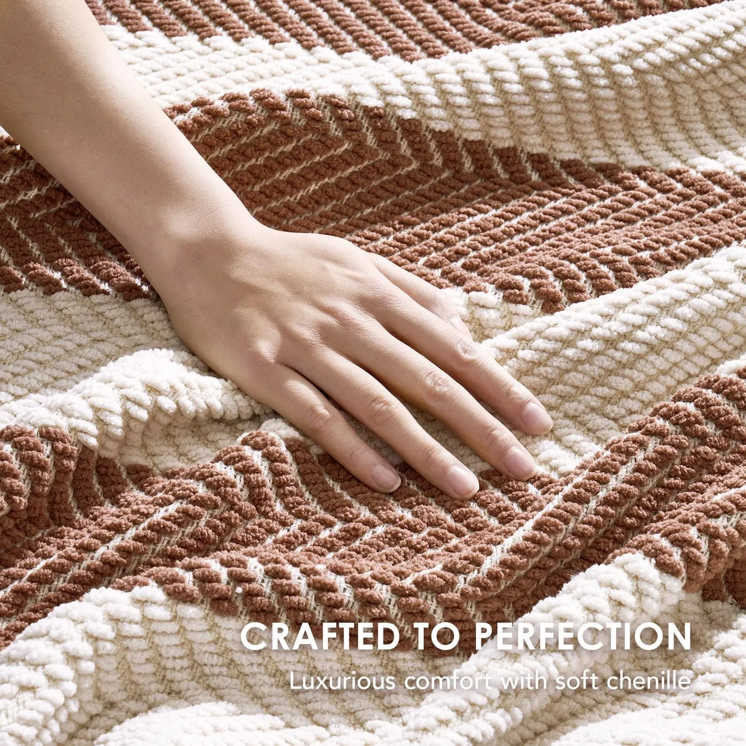 EVERGRACE Striped Chenille Knit Rusty Brown Throw Blanket for Couch, Textured Woven Boho Knitted Blanket for Bed, Super Soft Cozy Shabby Chic Knit Throw with Tassels for Farmhouse Home Decor, 60”x80”