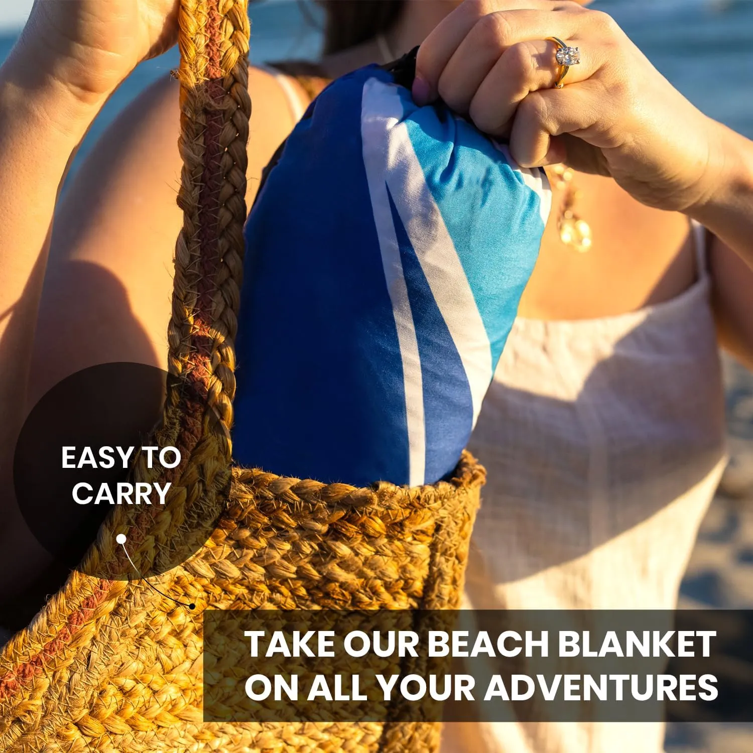 Everlasting Comfort Extra Large Beach Blanket Waterproof & Sandproof for up to 10 People - Lightweight Beach Mat, Picnic Mat, Outdoor Blanket - Ideal for Festivals, Camping (Blue, 10.7 x 9 FT)