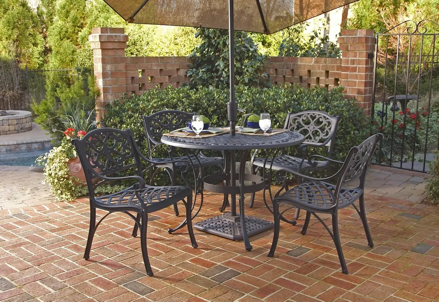 Homestyles 6654-308 5 Piece Outdoor Dining Set, 42" Table, Black