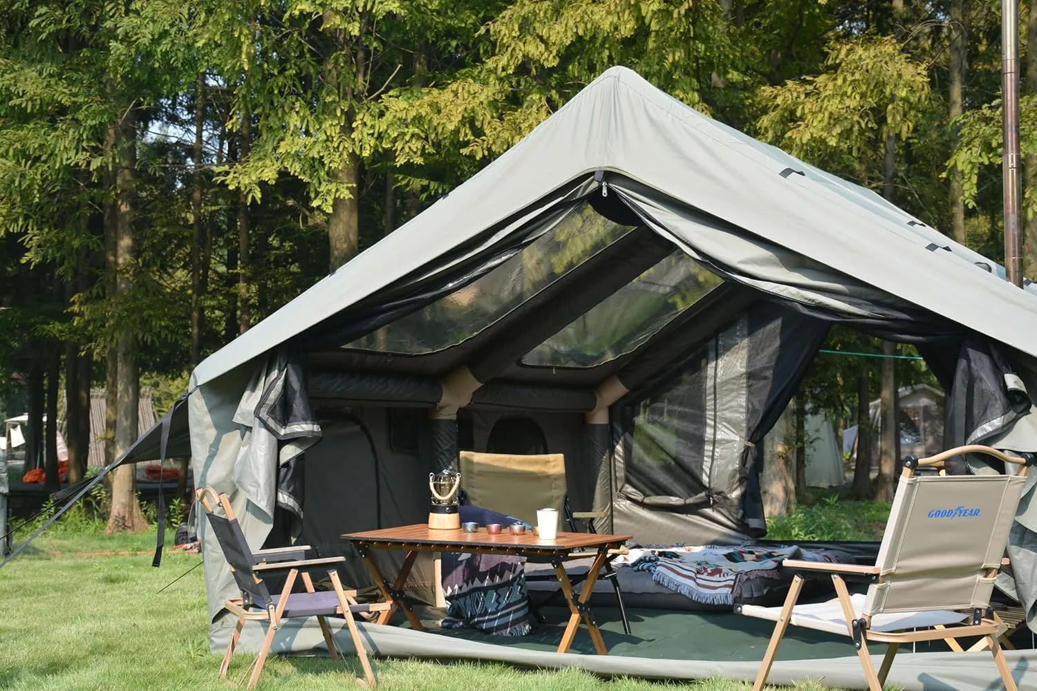 Inflatable Tent for Camping, 7-8 Person Blow Up Tent for Camping with Stove Jack, Hand Pump, Mesh Windows, Waterproof Cloth, Easy Setup, 4-Season Use