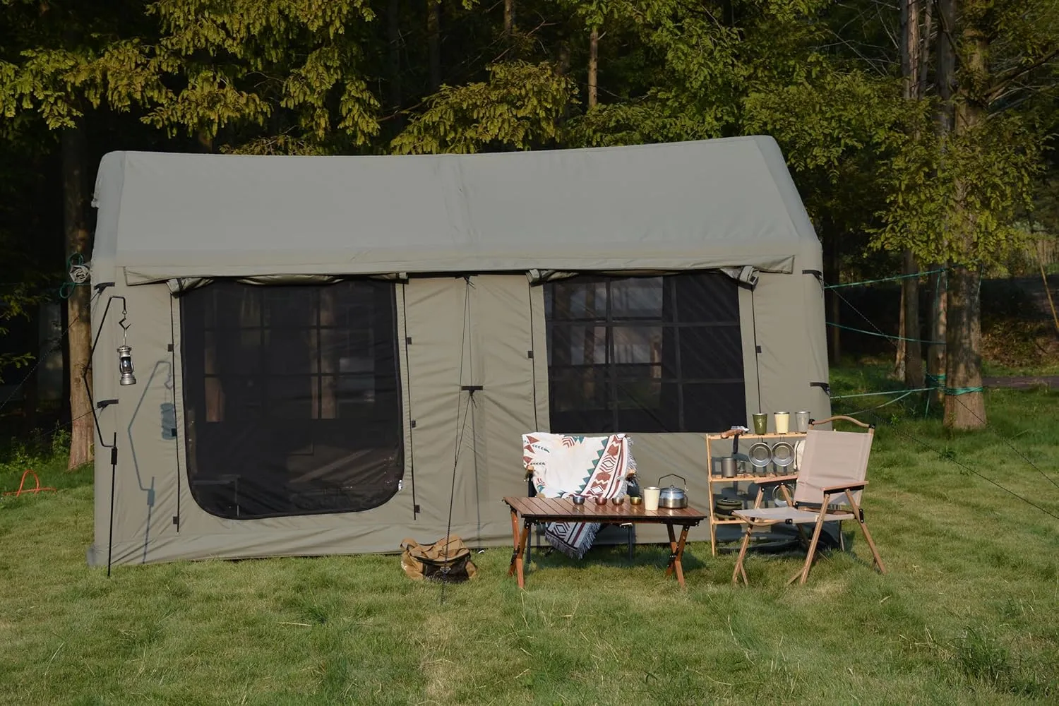 Inflatable Tent for Camping, 7-8 Person Blow Up Tent for Camping with Stove Jack, Hand Pump, Mesh Windows, Waterproof Cloth, Easy Setup, 4-Season Use