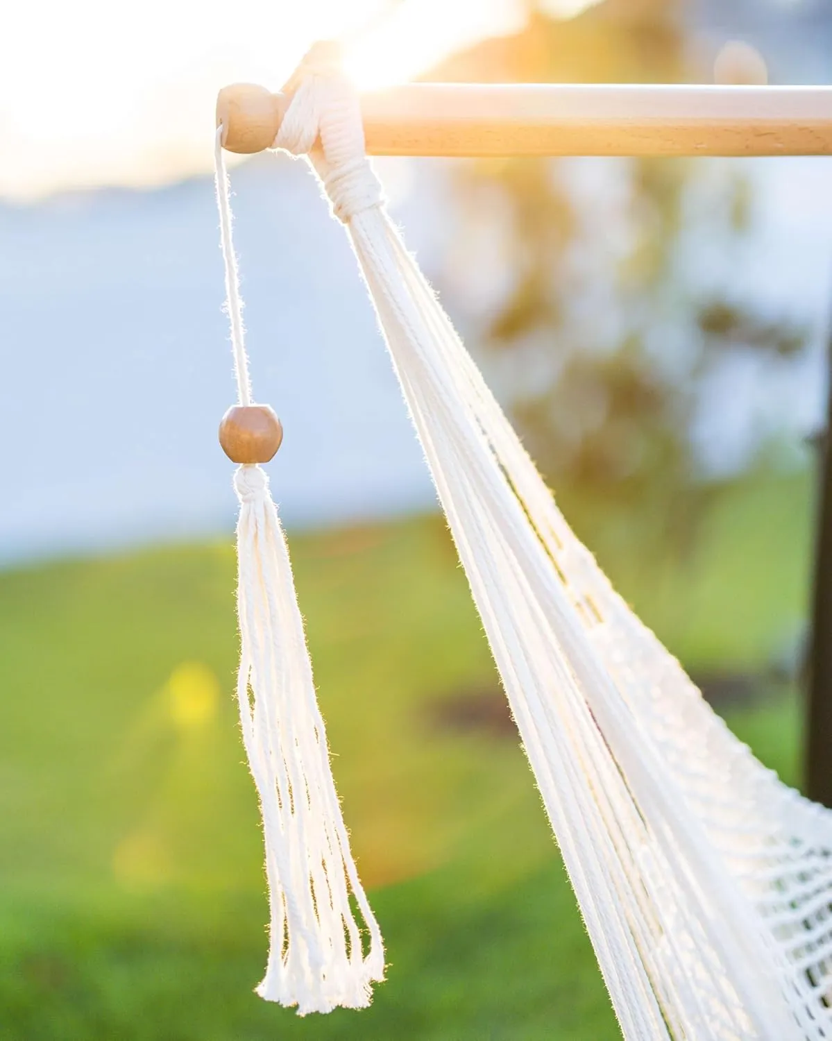JoyView Hammock Chair with Spreader Bar Caribbean Hammock Swing Chair 300 LBS Weight Capacity XL Rope Hanging Chair for Outdoor Indoor Garden Yard - Light Blue
