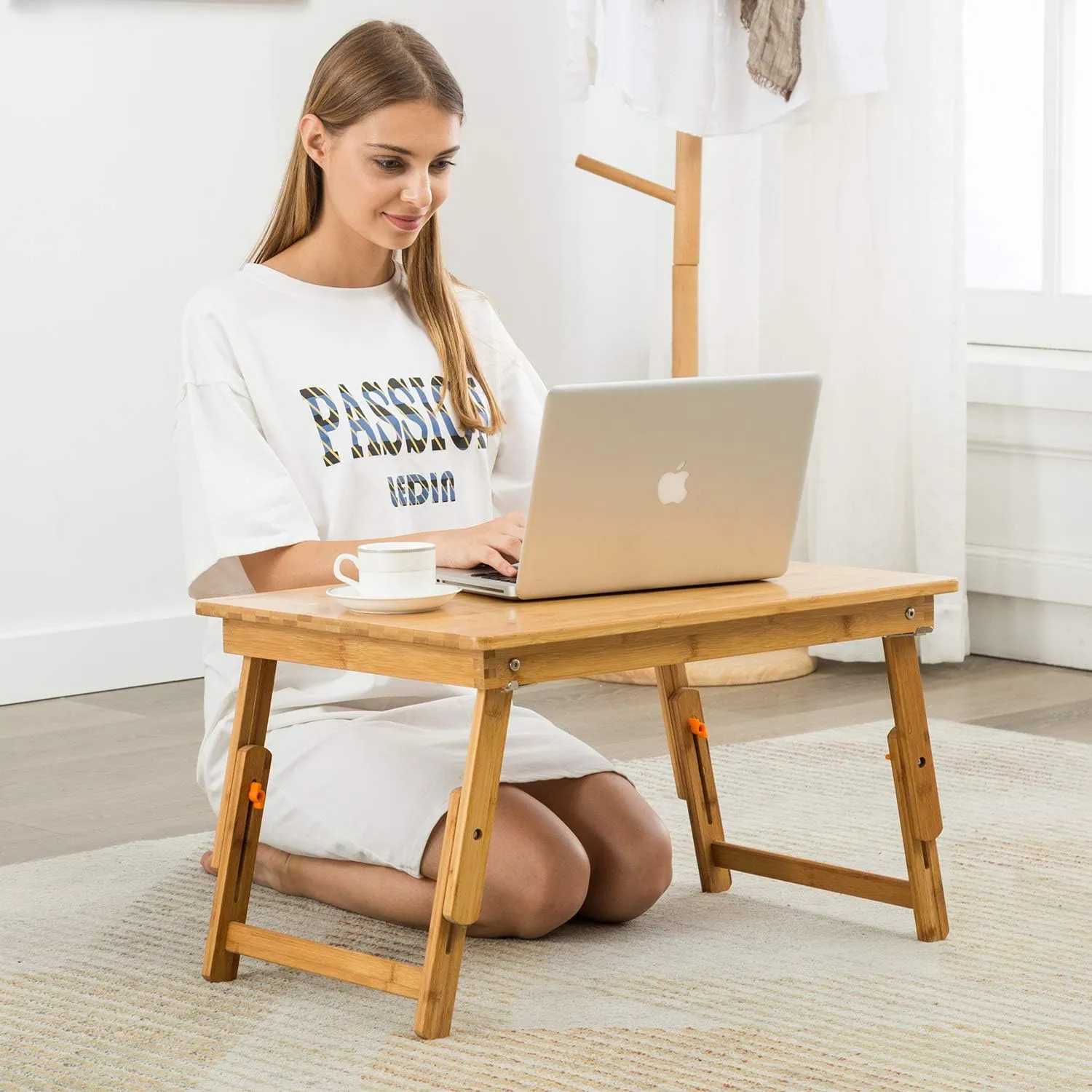 Large Size Laptop Tray Desk Nnewvante 25.6x17.7in Bamboo Floor Desk Low Table Bed Tray Table,Foldable Adjustable Study Writing Gaming Breakfast Serving Floor Table Support 18in Laptop w' 4 Leg Lock