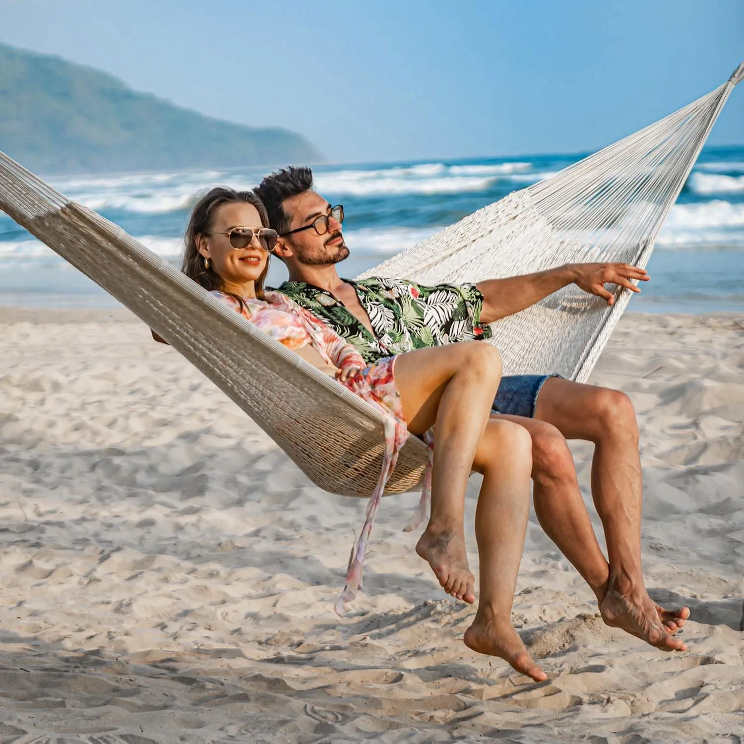 Lazy Daze Hammocks10.5 FT Handwoven Mayan Family Hammock with Portabl Carry Bag and for Outside Outdoor Patio Backyard Poolside, 550 LBS Weight Capacity,Natural
