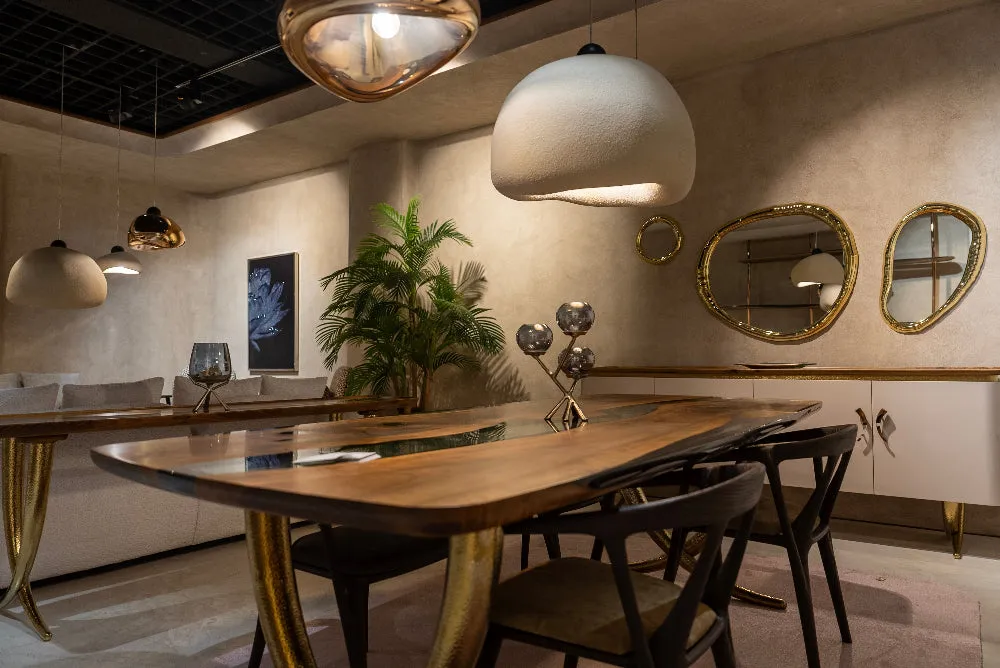 Luxurious Ivory Shaped Legs Epoxy Resin Dining Room Table