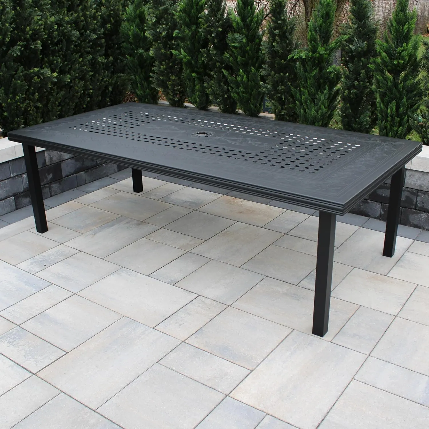 Oakland Living Modern Outdoor Mesh Aluminum Black 95-in Rectangle Large Patio Dining Table