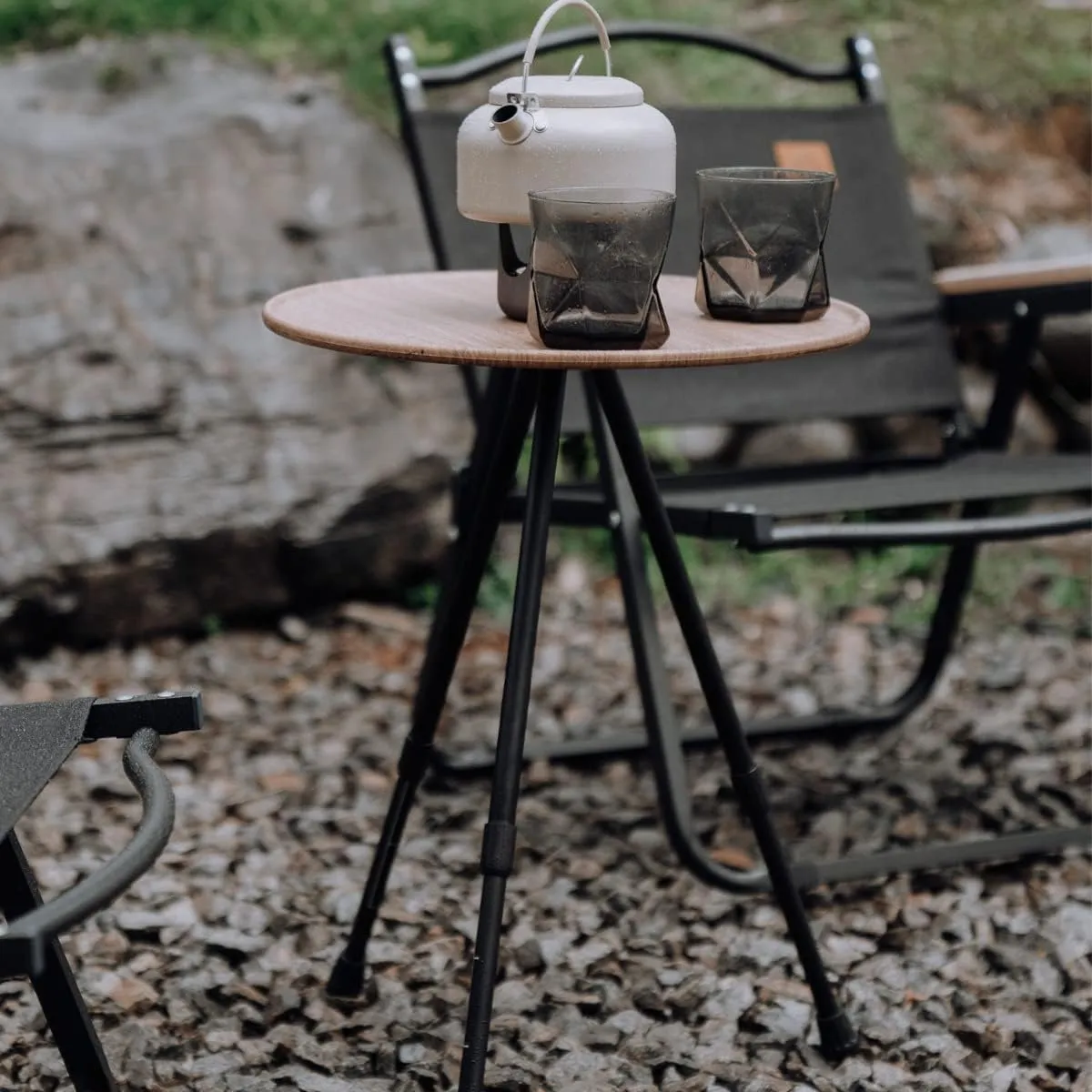 Outdoor Camping Table Folding Round Table Three-Legged Dining Table Aluminum Alloy Coffee Table for BBQ Hiking