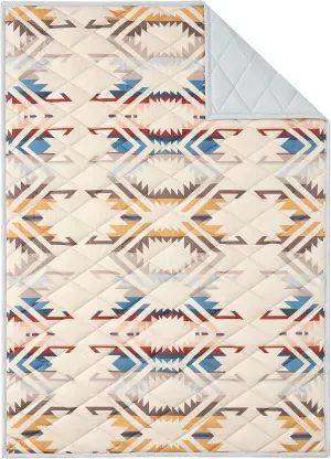 PENDLETON 17066 White Sands Camping Throw Blanket, Quilted Roll-Up Lightweight Soft Cotton Cozy Quilt, Western Aztec Blanket for Couch, Bed, Outdoor Picnic, Traveling, 50 x 70-Inch, Sandshell