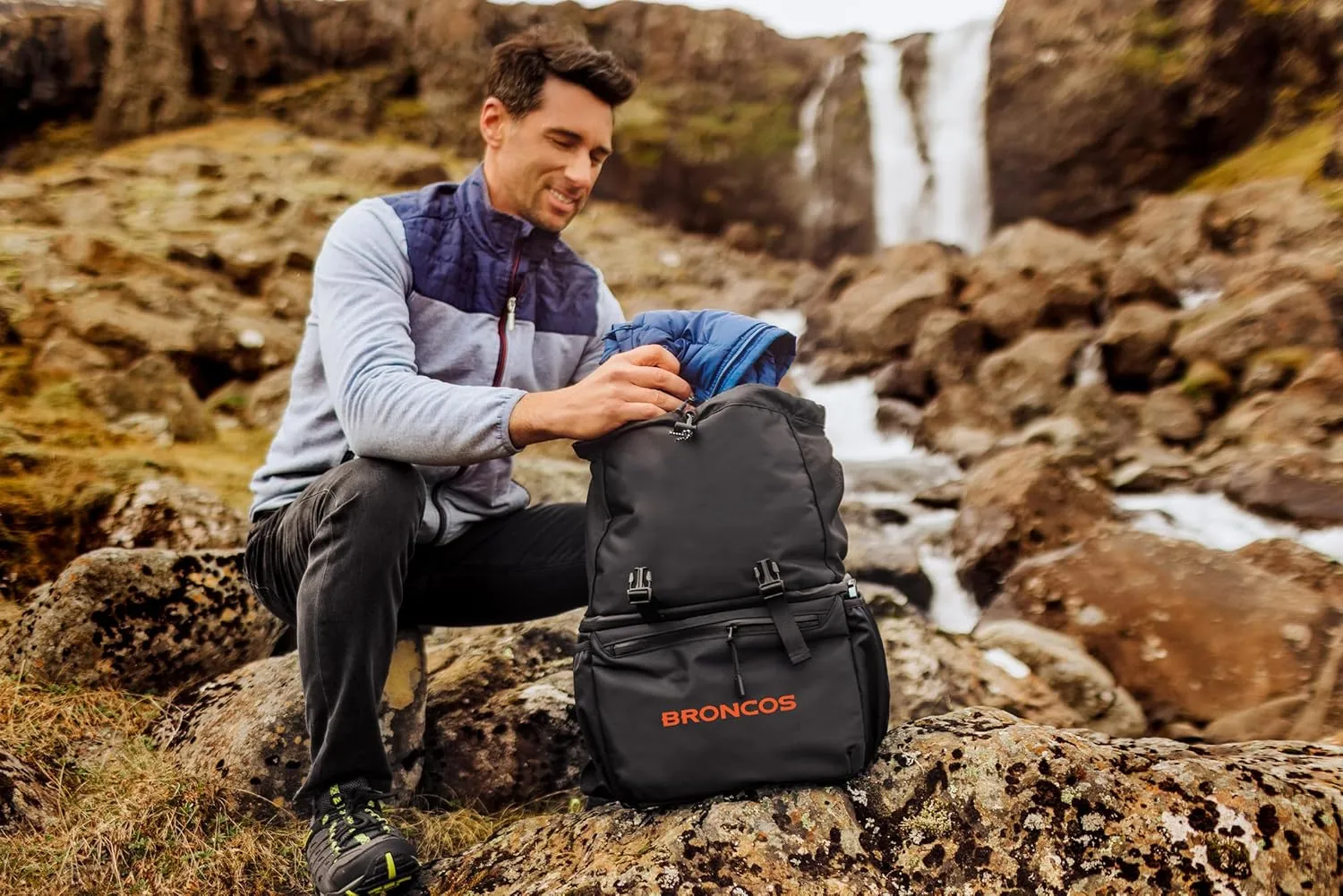 PICNIC TIME NFL Unisex-Adult NFL Tarana Backpack Cooler Made with Recycled Material, Soft Cooler Backpack