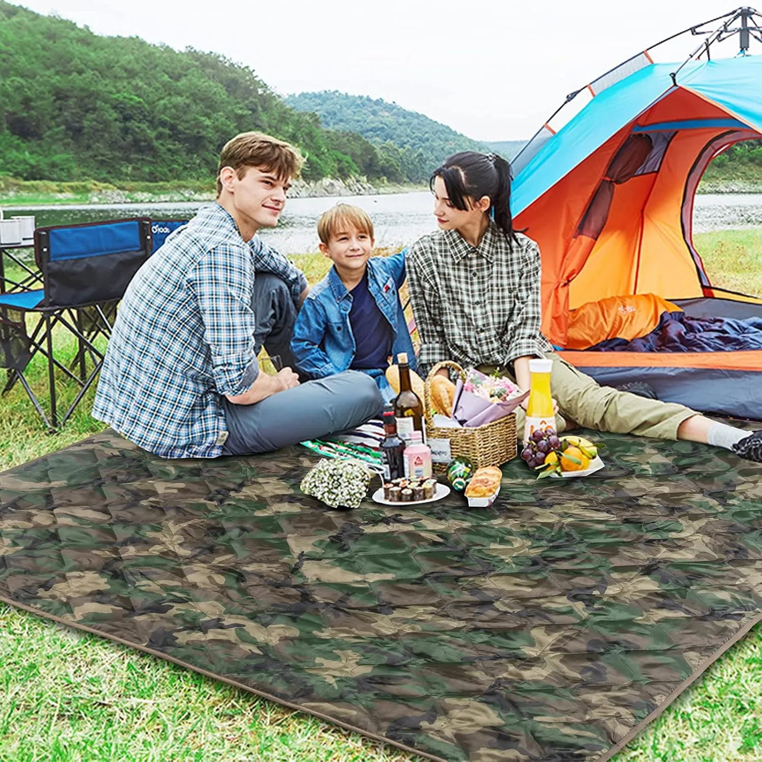 Poncho Liner Military Insulation Outdoor Camping Blanket for Travel, Beach, Grass, Picnic, Car Emergency, Outdoor, Survival