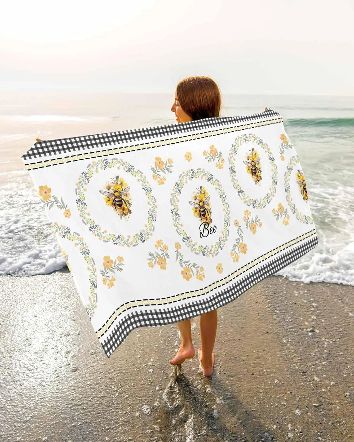 Quick-Drying Microfiber Beach Towel, Flower Bee Soft Absorbent Bath Shower Towels, Buffalo Plaid Lightweight Portable Towel/Blanket for Travel/Swimming Pool/Camping/Yoga/Gym，35x70 Inch