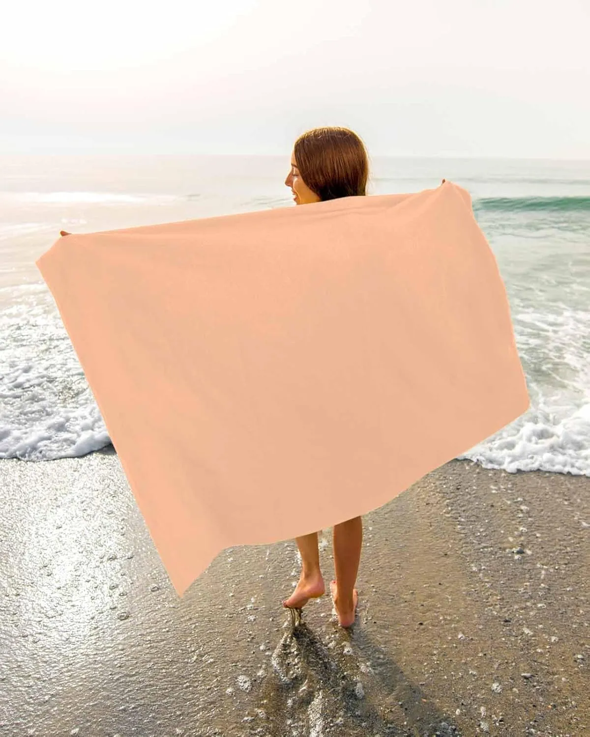 Quick-Drying Microfiber Beach Towel, Modern Simple Solid Soft Absorbent Bath Shower Towels, Pink Lightweight Portable Towel/Blanket for Travel/Swimming Pool/Camping/Yoga/Gym，35x70 Inch