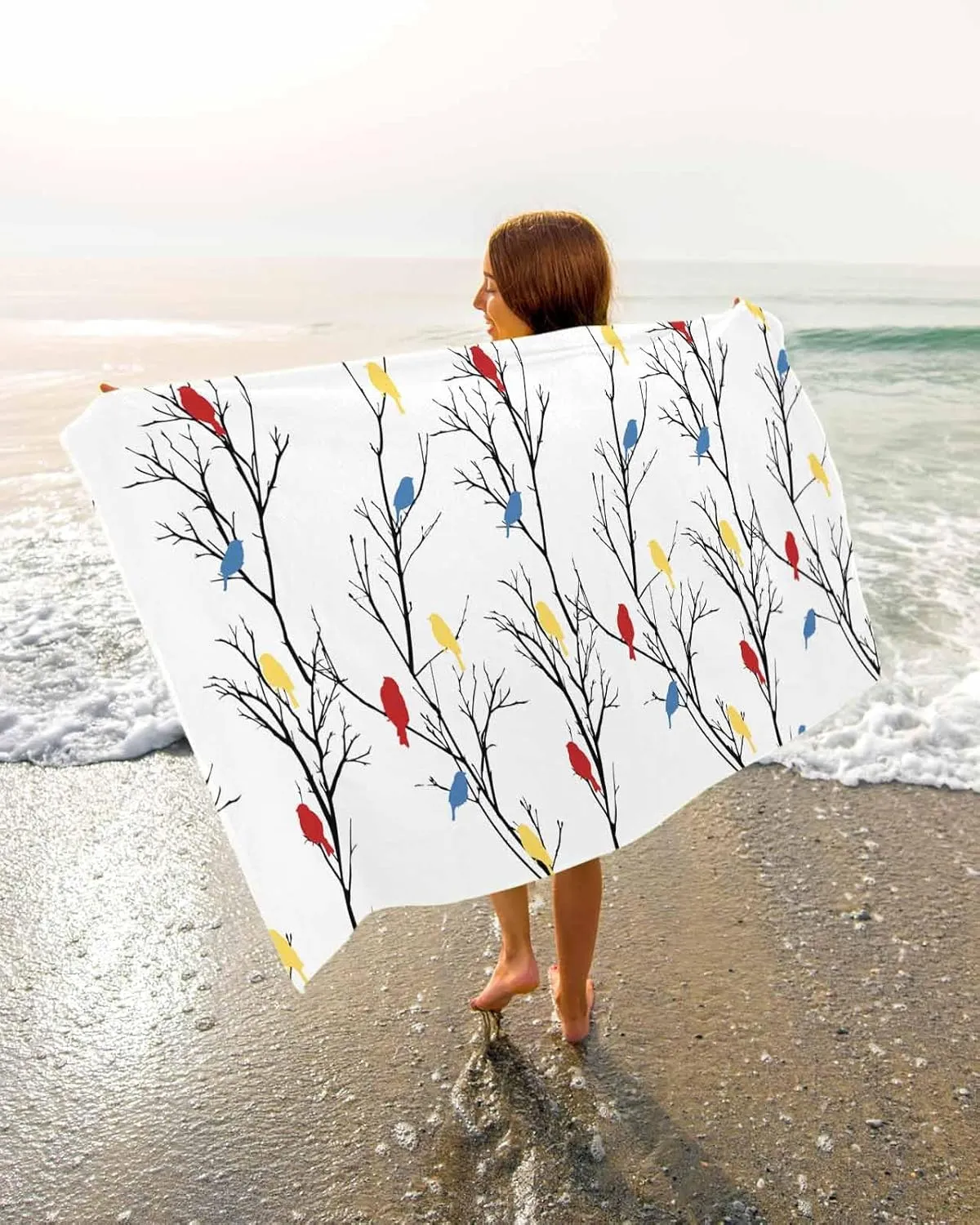 Quick-Drying Microfiber Beach Towel, Simple Branches Leaves Soft Absorbent Bath Shower Towels, Red Yellow Birds Lightweight Portable Towel/Blanket for Travel/Swimming Pool/Camping/Yoga/Gym，35x70 Inch