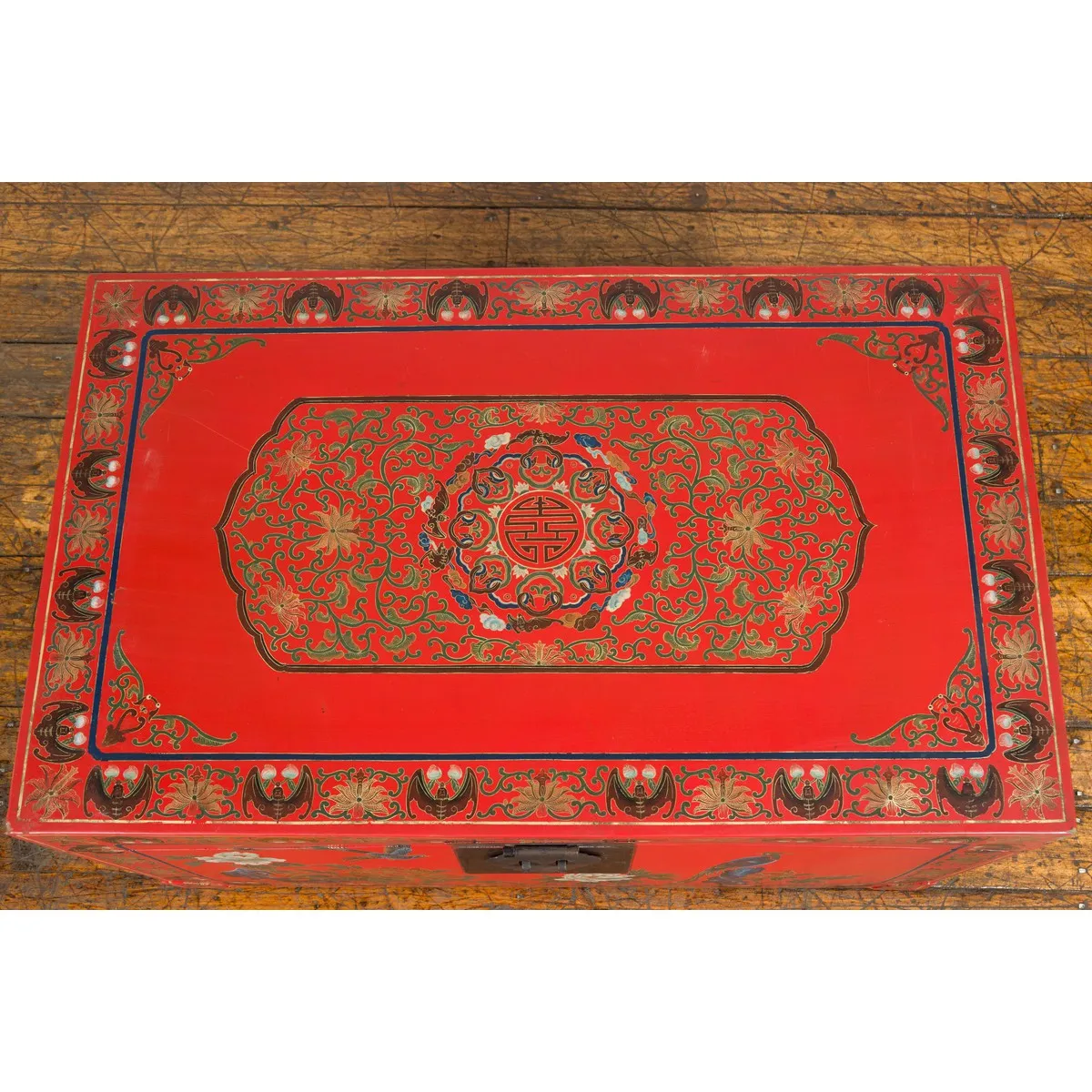 Red Lacquer Trunk with Flowers, Birds and Calligraphy Motifs