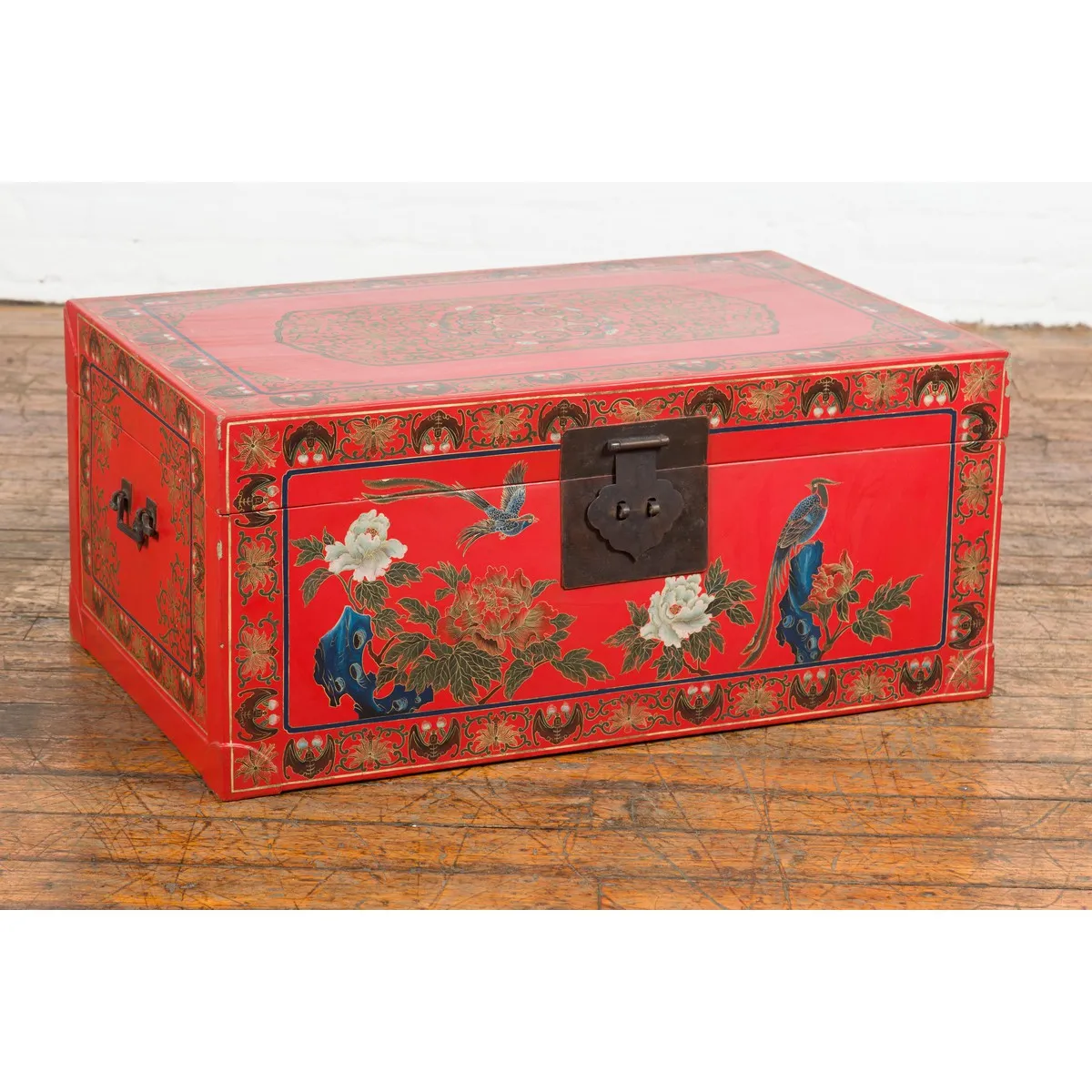 Red Lacquer Trunk with Flowers, Birds and Calligraphy Motifs