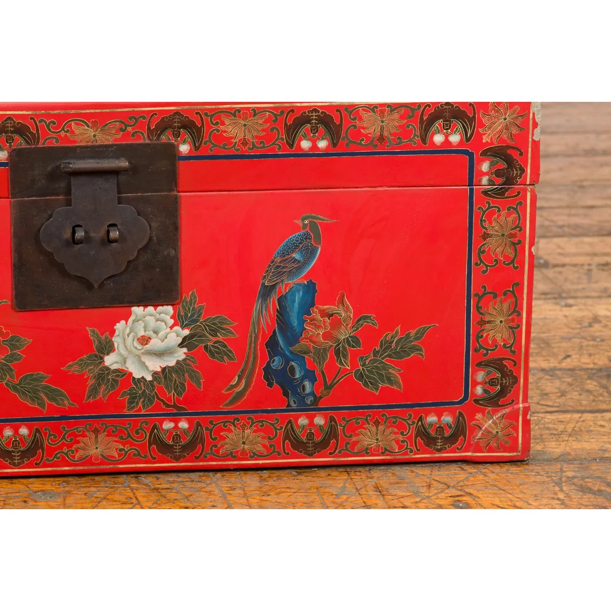 Red Lacquer Trunk with Flowers, Birds and Calligraphy Motifs