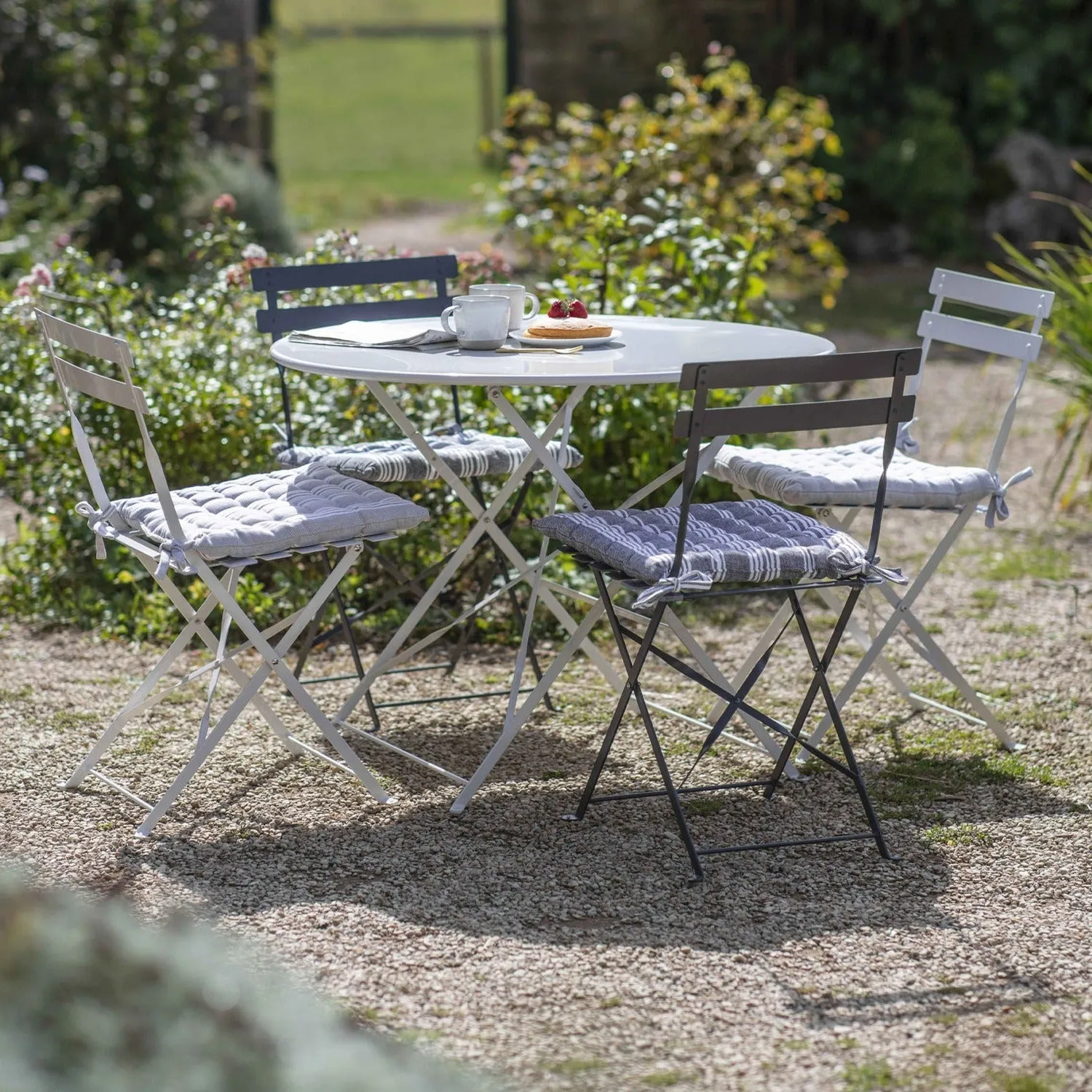 Rive Droite Bistro Outdoor Table Large Chalk