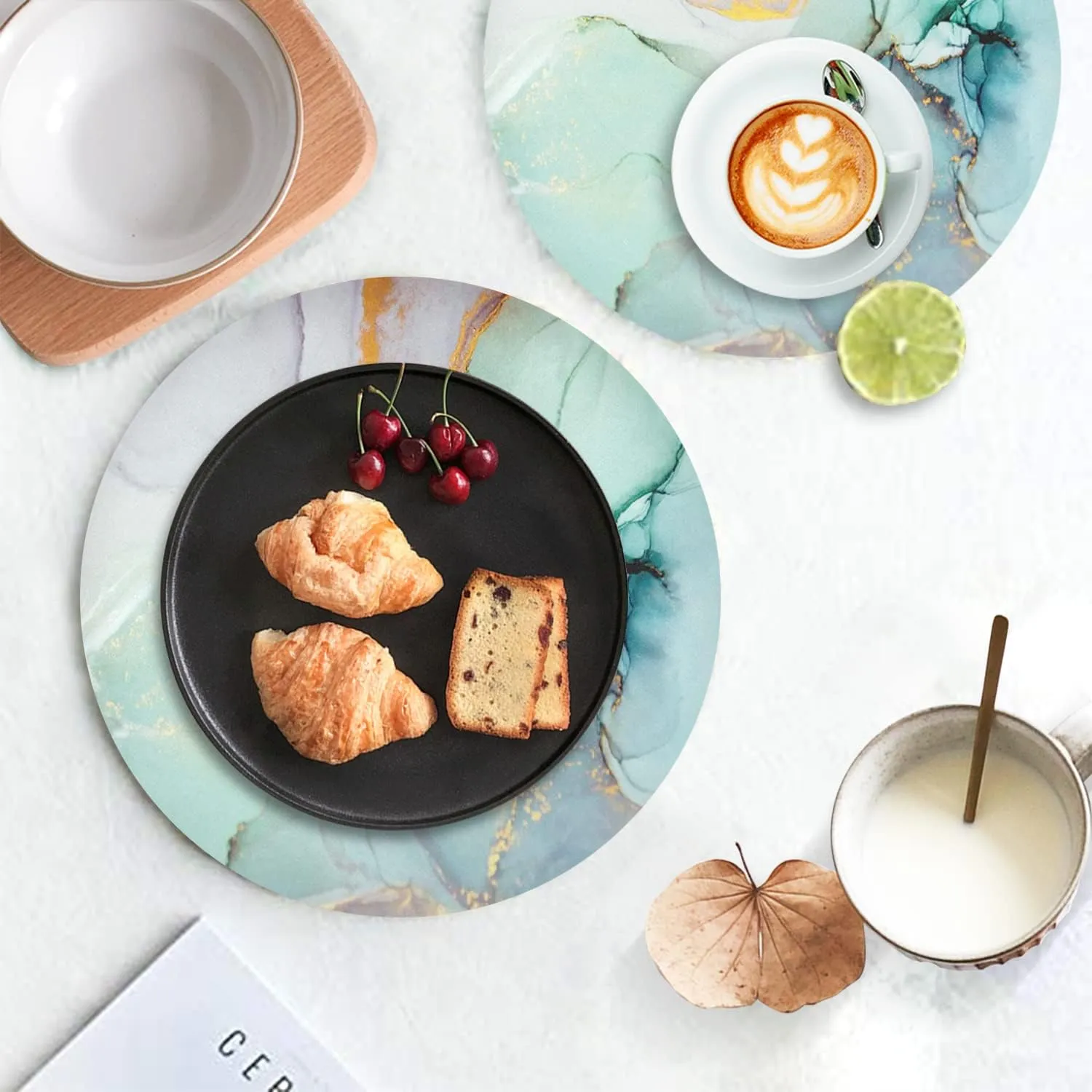 Round Leather Placemats Set of 4 PU Waterproof Non-Slip Washable Heat Resistant Place Mat for Kitchen Dining Table - Marble Pattern Stitching