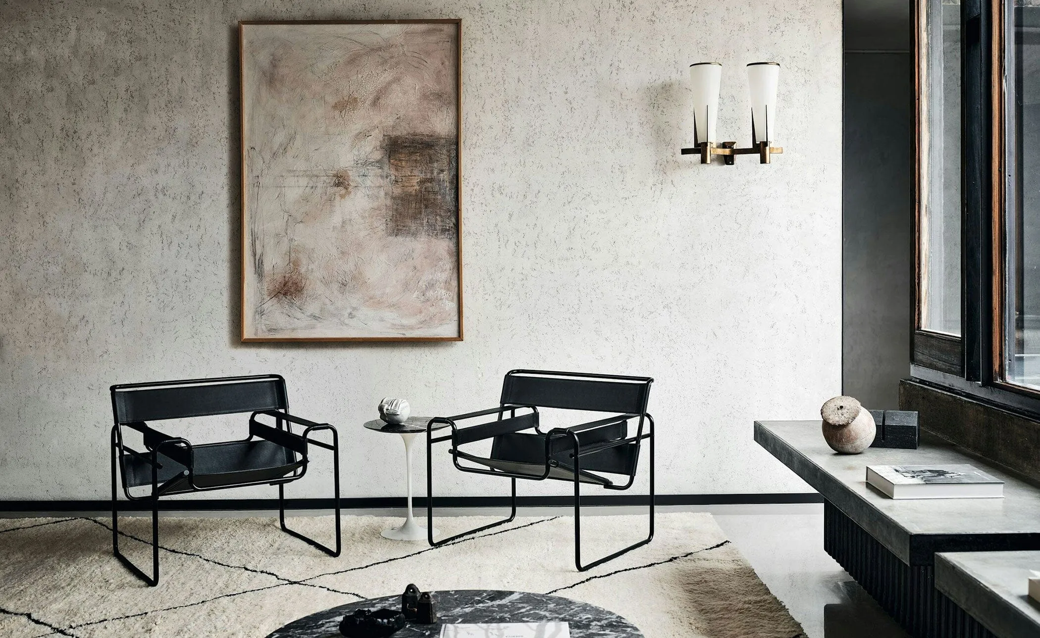 Saarinen Side Table - 16" Round