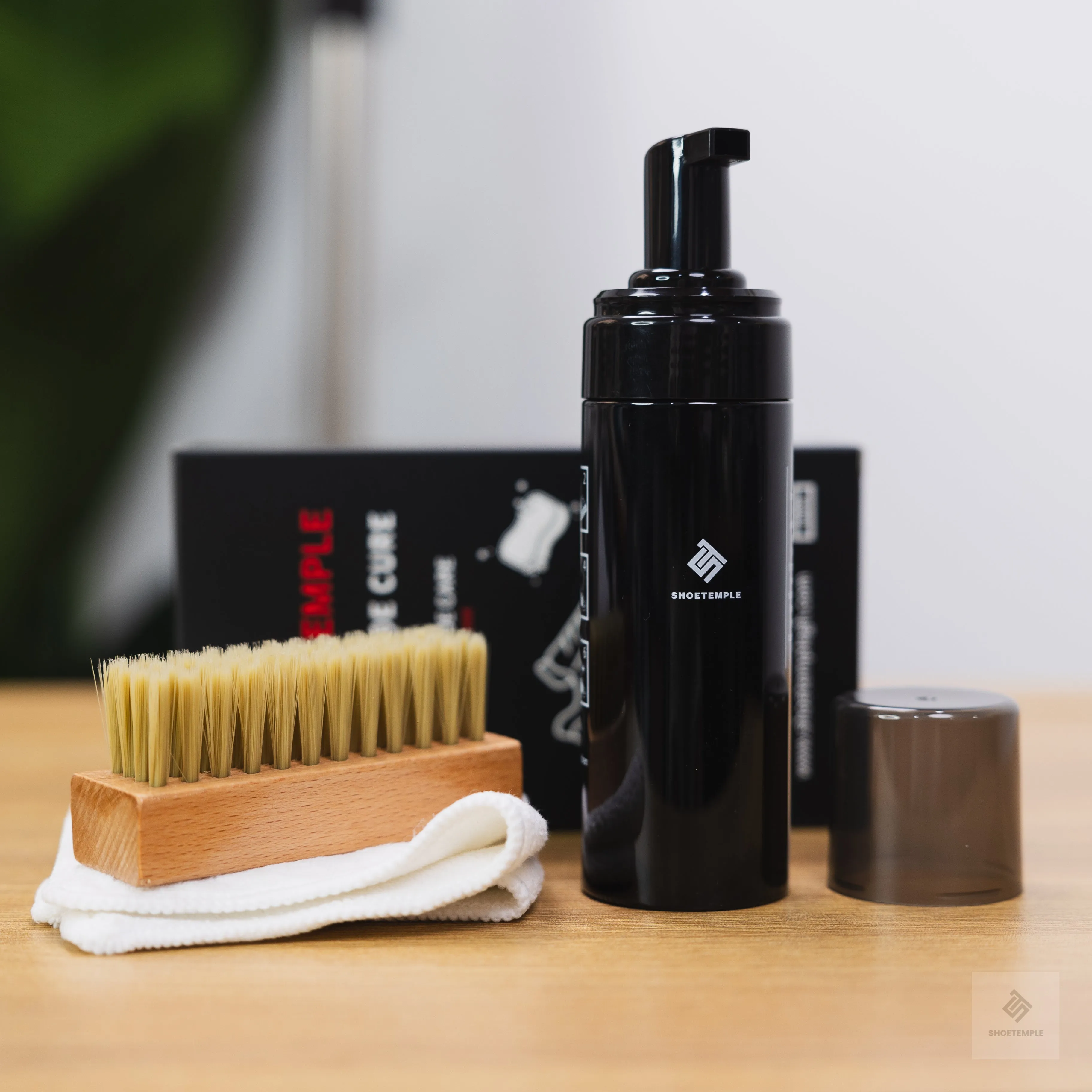 Shoe Cure / Sneaker Cleaning Kit