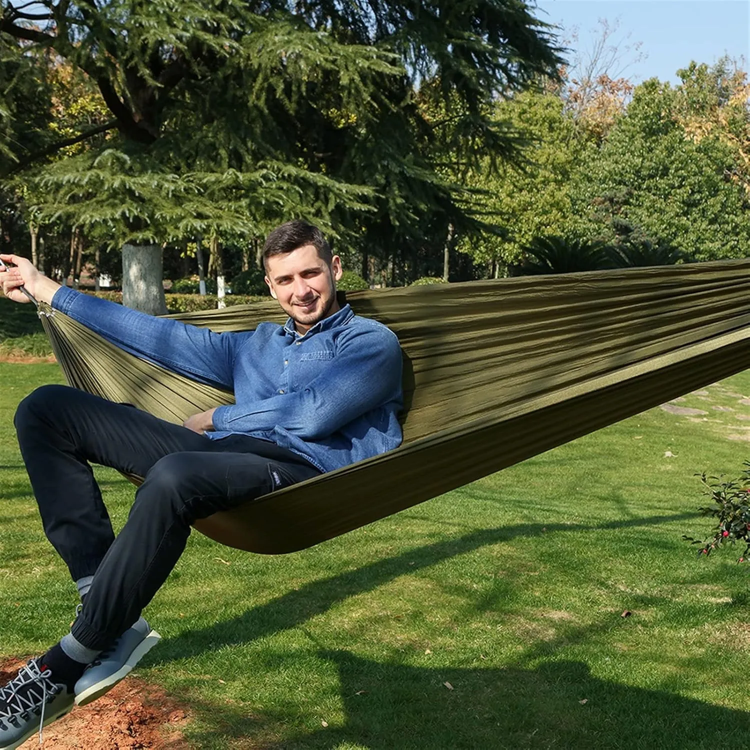 Swing Set Camping Hammock, Nylon Hammock, Portable Lightweight Parachute Hammock with Tree Straps for Backpacking Camping Travel Beach Garden Outdoor Camping Gear Swing Seat (Color : Blue)