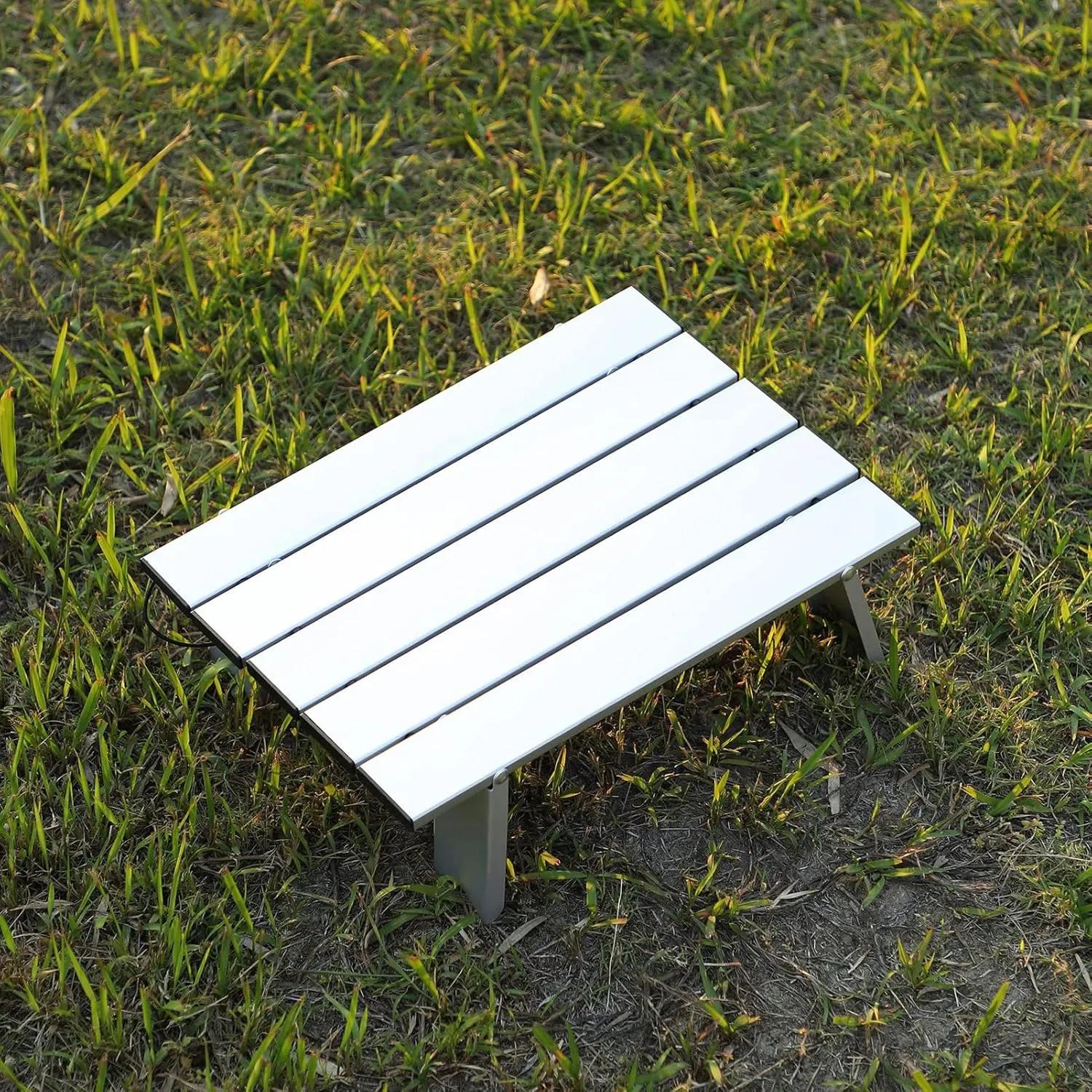 Topyond Small Camping Table, Outdoor Table, Folding Table, Aluminum Alloy, Portable Camping Folding Table for Outdoor Camping Beach Picnic