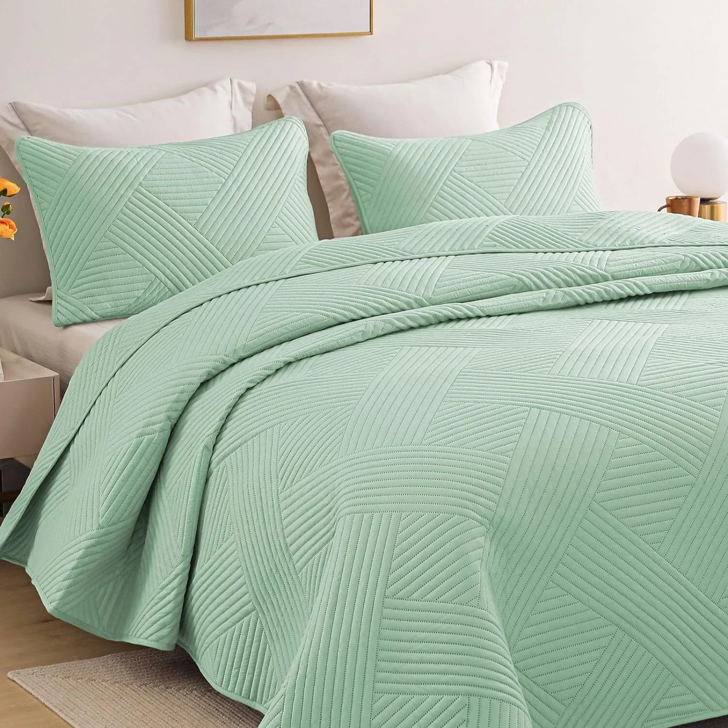 Whale Flotilla Sherpa Fleece Throw Blanket for Couch, Reversible Lightweight Blankets Warm Plush Bed Blanket for Winter Ultra Soft with Decorative Jacquard Pattern, 50x70 Inch, Light Green